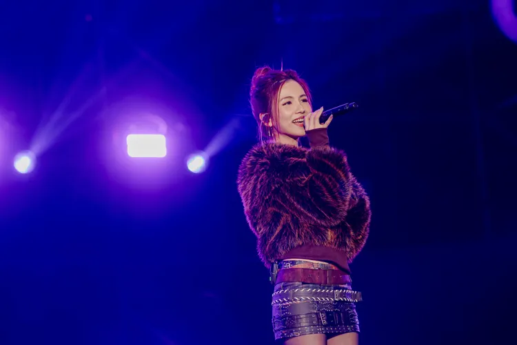 入圍第35屆金曲獎最佳新人獎的Jocelyn 9.4.0。翻攝畫面