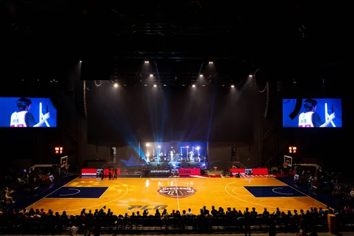 籃球不只是籃球!海音館頂級聲光音響效果獲肯定 鋼鐵人想再來