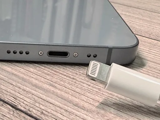 准备告别Lightning！苹果将停售iPhone 14与SE 3符合欧盟新规