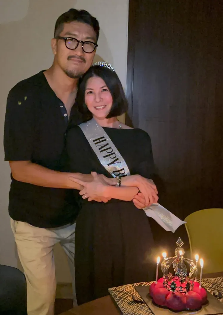 許茹芸（右）與韓籍老公Mr.Big結婚10年，甜蜜依舊。圖／摘自臉書