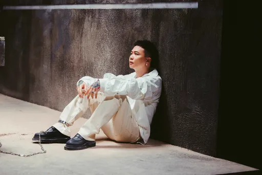 蕭秉治遭15噸沙子「活埋」 畫面曝光!每一幕心都好痛