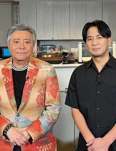 小倉智昭（左）在上月23日播出的節目中與HIRO對談。翻攝bakusai_com X