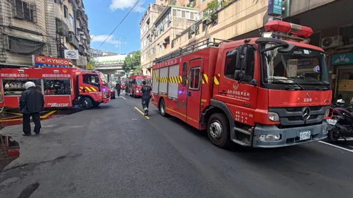 新店公寓1樓冒黑煙　消防疏散11人、20分鐘內撲滅火勢