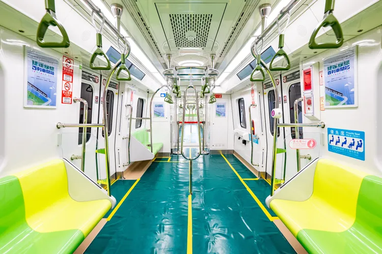 車廂內裝。桃園市府提供