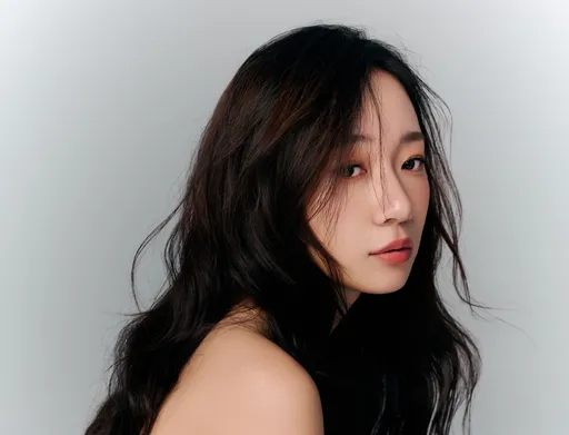 「鄉民老婆」吳卓源回來了還是好美　甩開鬧翻閨蜜風波高唱姐妹情深　