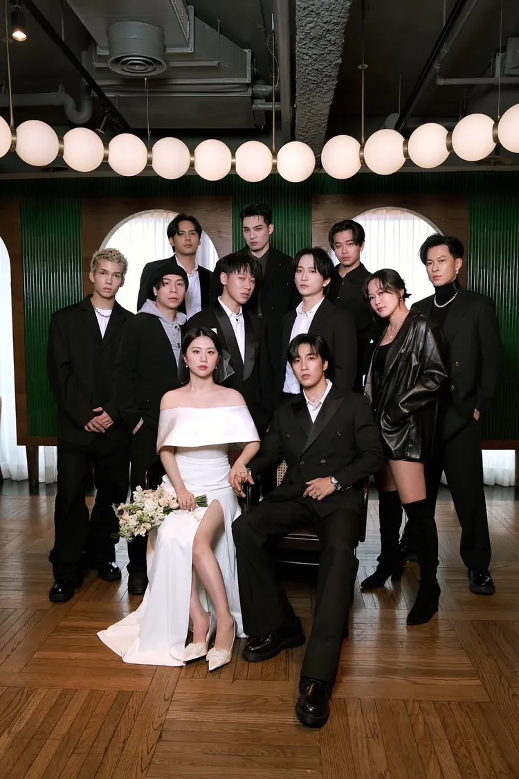 婁峻碩焦凡凡今登記結婚，眾星友見證。想不到音樂工作室提供