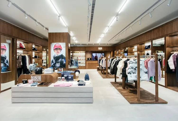 MARITHÉ FRANÇOIS GIRBAUD在台首店店裝還原漢南洞旗艦店。品牌提供
