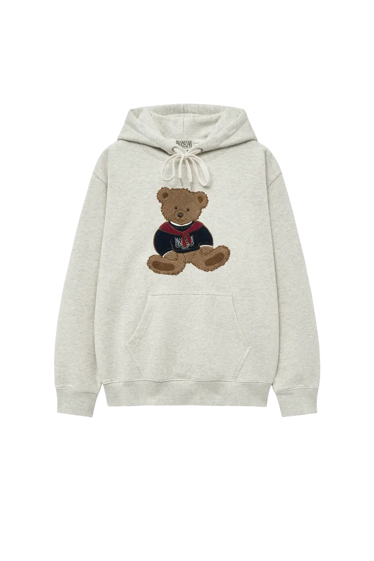 MFG 泰迪帽T，3890元。品牌提供