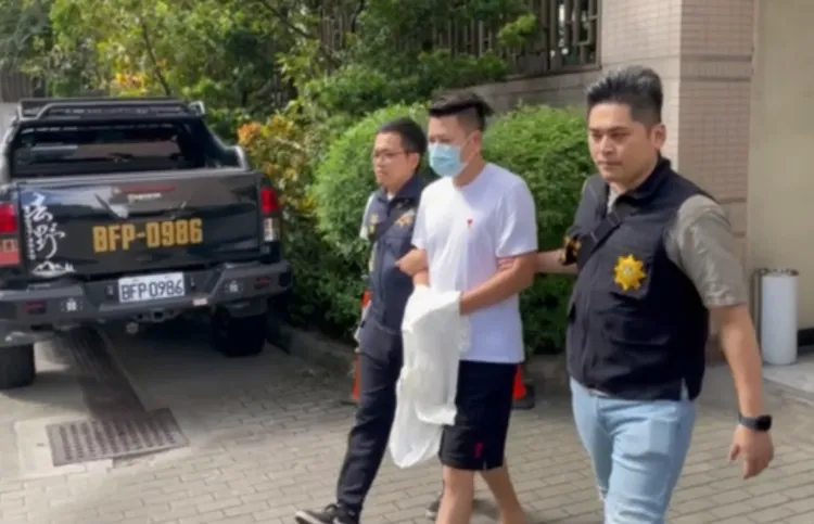 董男依法送辦。警方提供