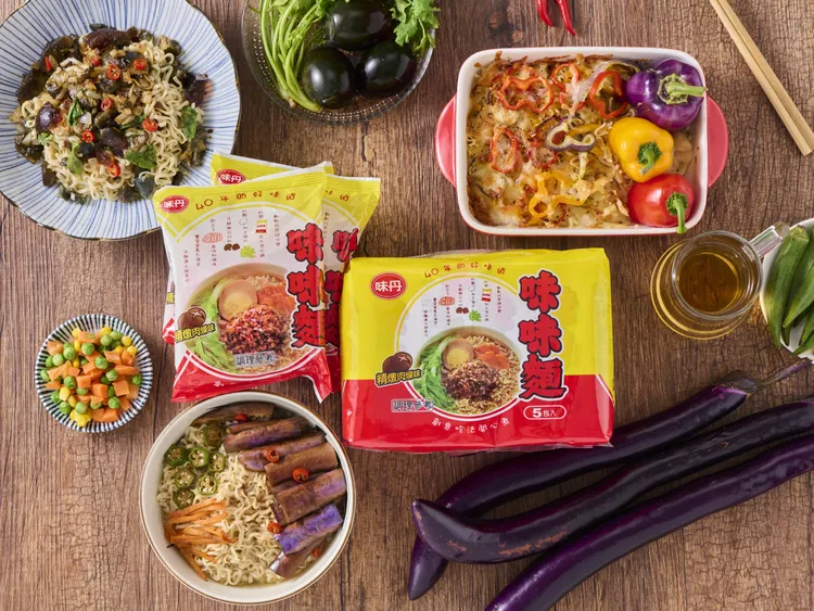 ▲不敢吃的食材，通通加進味味麵就對了！