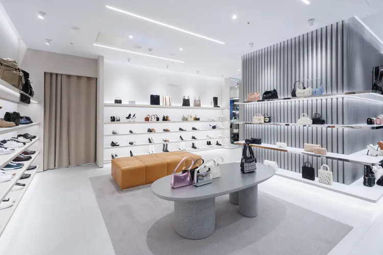 PEDRO微風信義新店帶來齊全品項。品牌提供