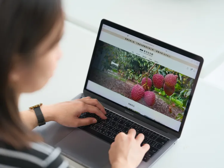 尤思瑾以爸爸種植作物為載體，開發雪酪、氣泡飲等加工產品。農業局提供