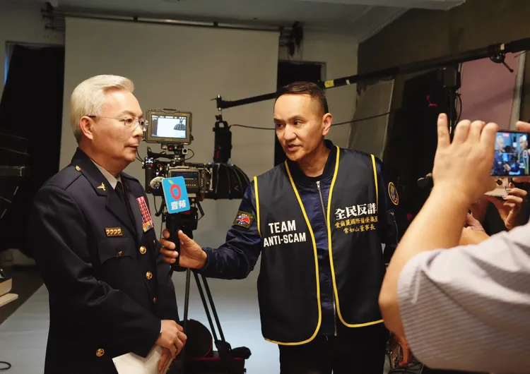 常如山與警政署長。警方提供