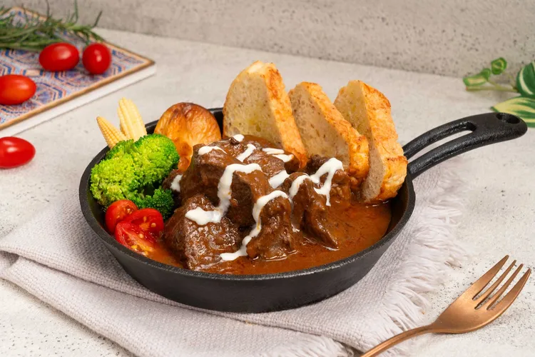 地中海市場好好逛_普羅旺斯燉牛肉。業者提供