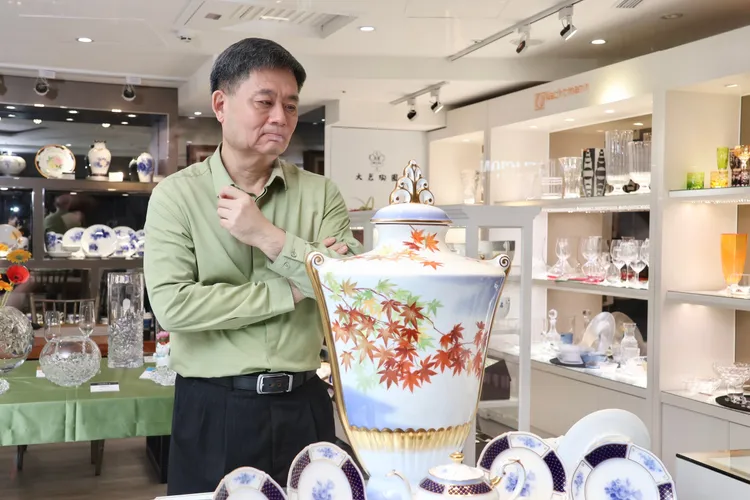 家用精品業績重創，旺代企業執行長王獻德神情滿是苦澀與辛酸。莊宗達攝