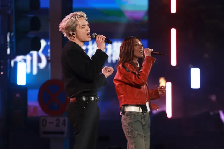 Karencici、J.Sheon帶來合作舞台。彭欣偉攝