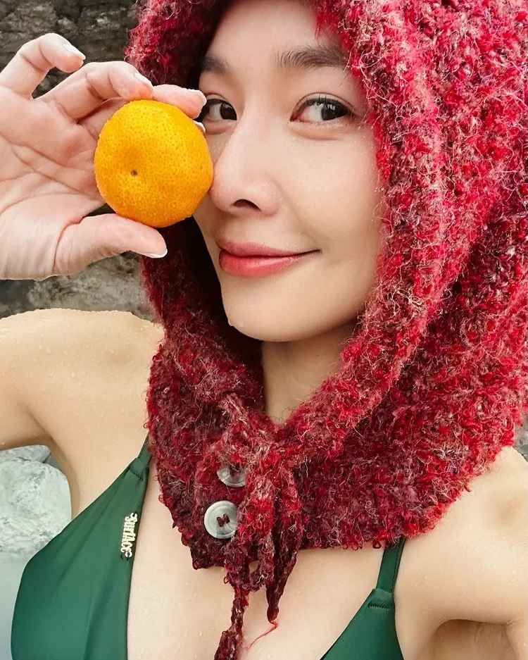 吳婉君聖誕節放送福利。翻攝吳婉君