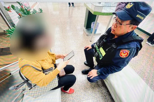 「大姐怎麼又是妳!」 台南6旬婦就是要匯款投資 員警連續兩天擋下