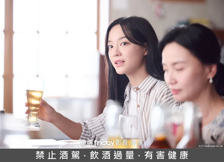 金世正懂喝，最愛18天生啤酒。friDay影音提供