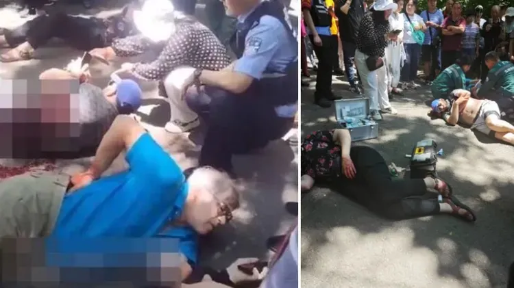 4名美國大學講師遭人背後刺傷，血流滿地。翻攝微博@吉林市北山公園事件