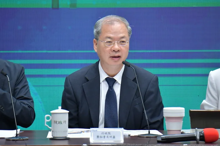 行政院秘書長龔明鑫。行政院提供