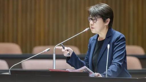 柯簡訊「小沈已給過」是賄款? 黃珊珊回應譏北檢起訴憑想像