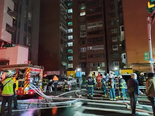 北市成功國宅16F惡火!母子2人受困 53歲婦人葬身火窟