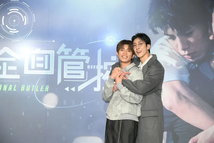 張哲偉（右）和陳峻廷演一對。三立提供