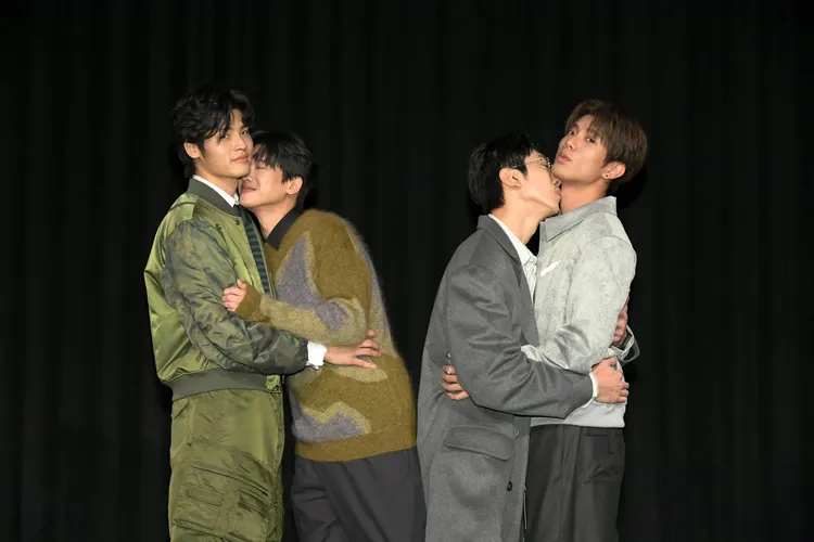 兩對CP在首映會上大膽互動。三立提供