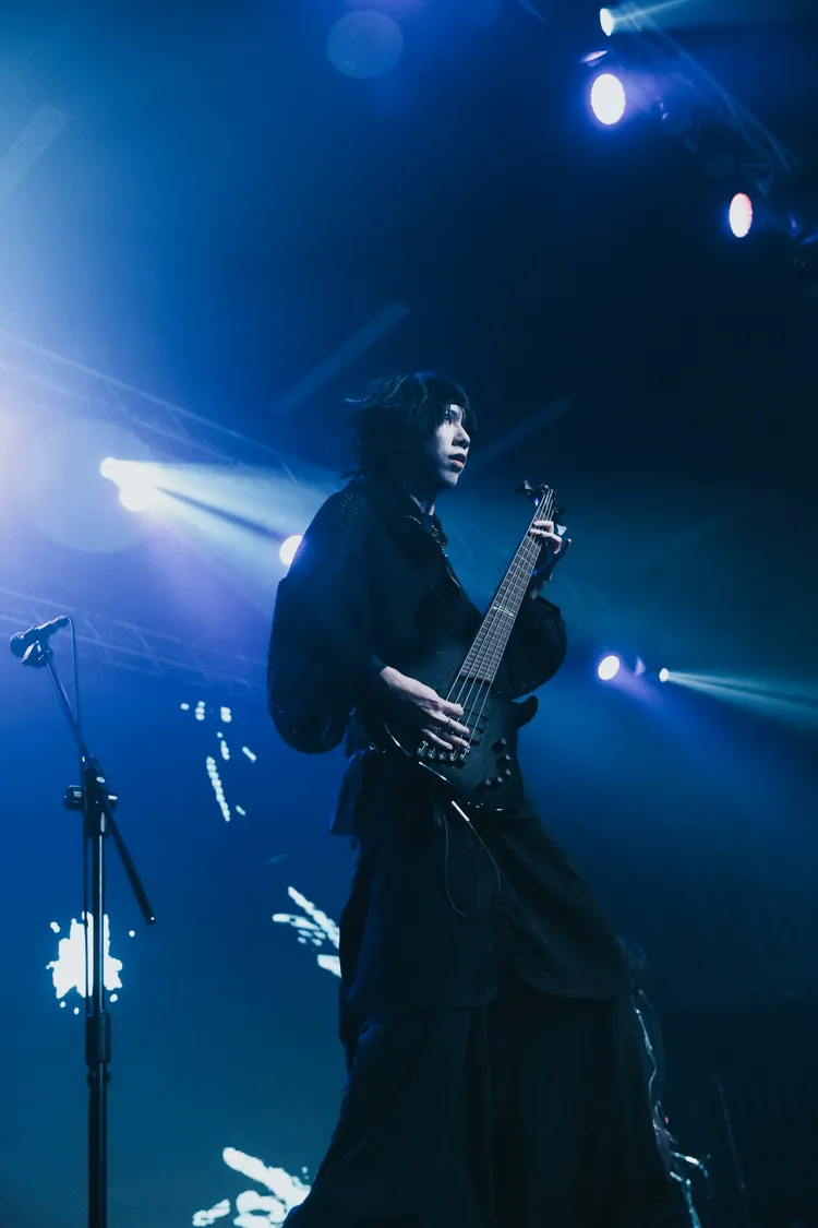 福夢貝斯手奕勛。圖／形上娛樂提供