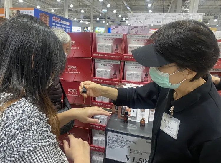 ▲ 現場湧現許多前往囤潔美淨必買好物的會員。