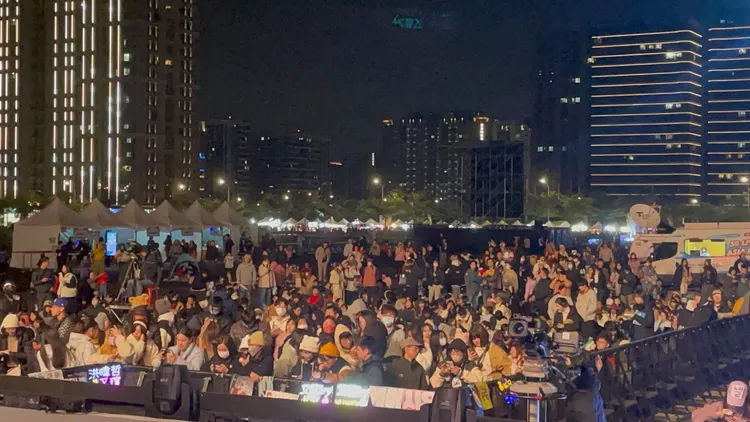 現場民眾。張沛森攝