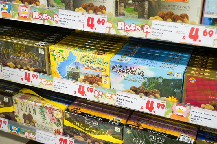 包裝上印有「REAL CHOCOLATE」字樣的巧克力，是真正優質的巧克力。田欣雲攝影