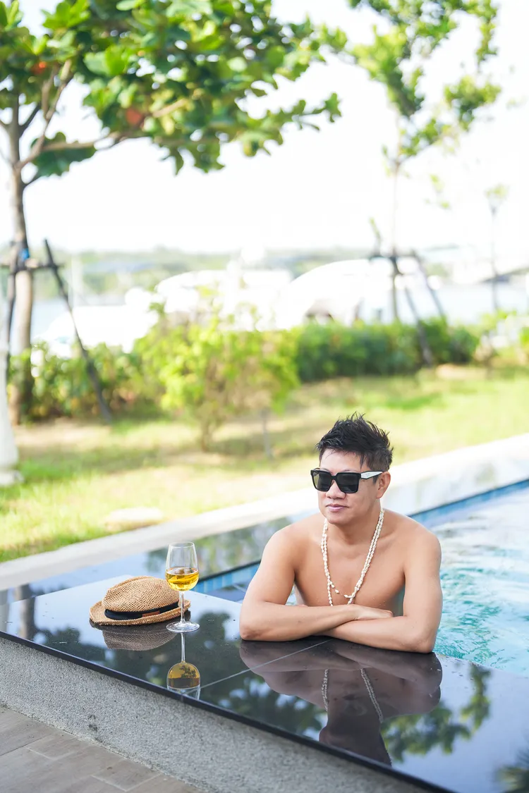 Villa戶外戲水池。田欣雲攝影