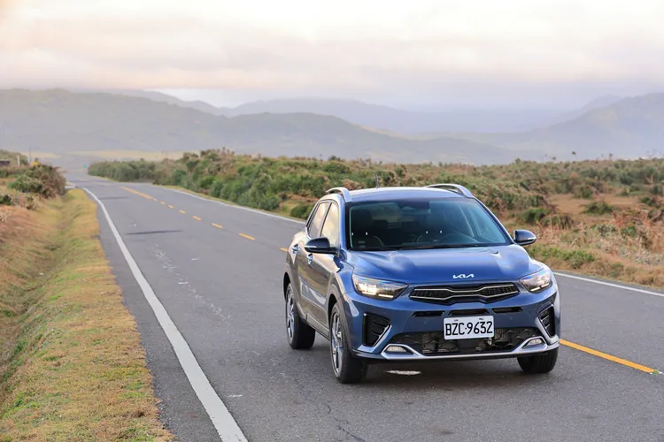 Kia Stonic以114台的佳績創單月新高，本月入主可享60萬元0利率，並獲得總價值逾20,000元潮旅尊享方案。業者提供