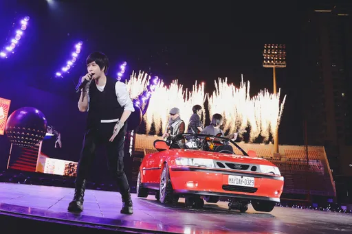 五月天5525首場桃園棒球場起跑　阿信接連口誤被虧：腦子壞了