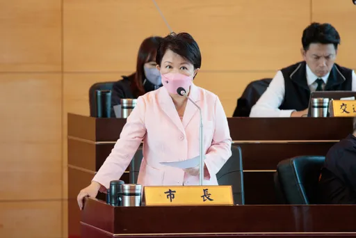 台中警察進校園帶走小六生 盧秀燕震怒要求嚴懲