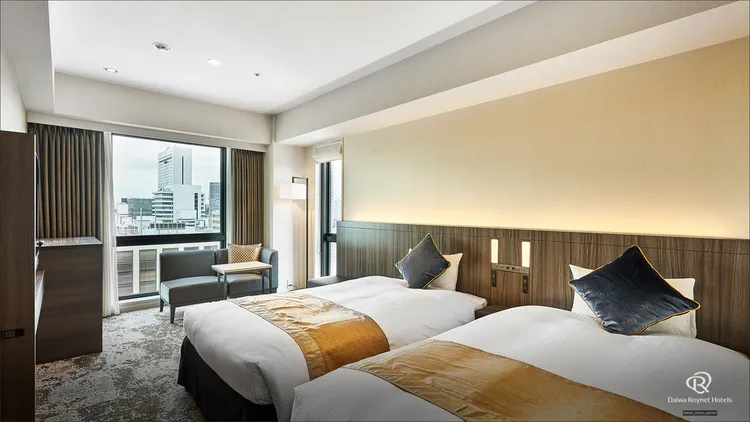 大阪心齋橋的「DEL style 大阪心齋橋 by Daiwa Roynet Hotel」，地理位置優越，距離御堂筋燈光秀步行僅需七分鐘。業者提供