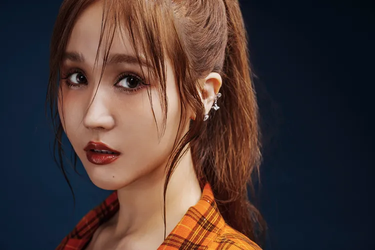 馬靚辳除了音樂事業，她一肩扛起爸爸馬雷蒙當初留下的舞蹈及表演服裝事業。圖／上多利提供