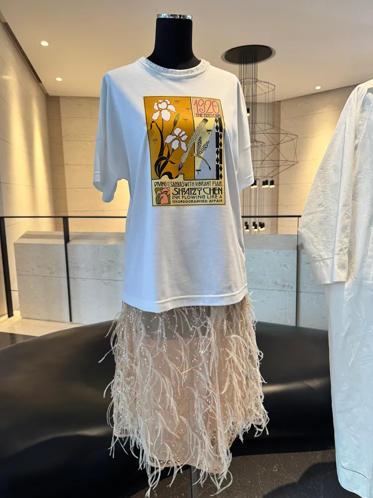 這套穿搭很有《影后》周凡的風格。張家玲攝