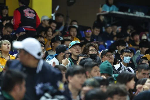 12強延燒!冬盟進場人數暴增10倍破紀錄 球迷:太感動了