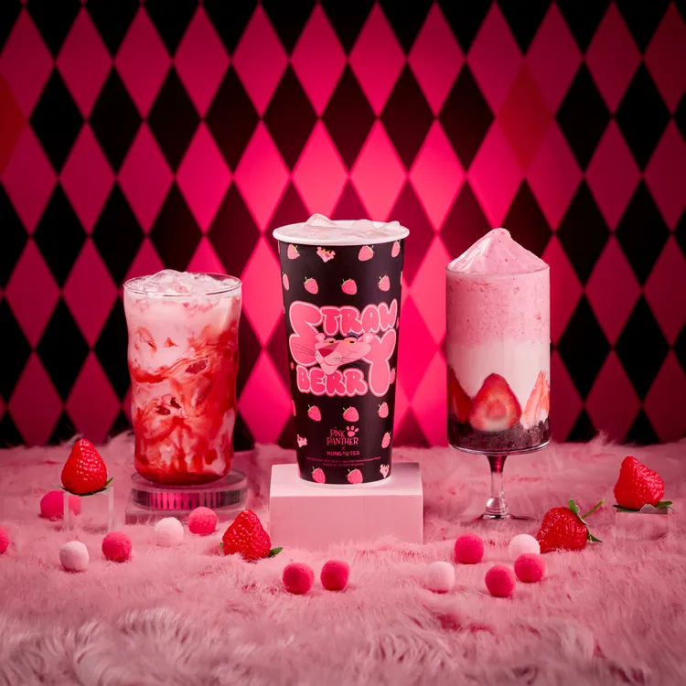 今年聖誕節推出「草莓慕斯」和「草莓雪莎」。功夫茶提供