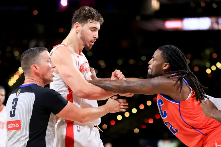 塞貢(中)。美聯社