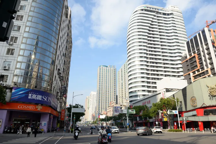 高雄市次高地價區段為博愛二路路線價區段。翻攝畫面