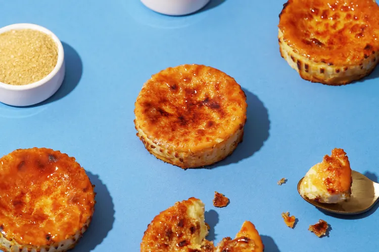 快閃櫃當日還有季節限定手工製作的烤糖脆脆布蕾。業者提供