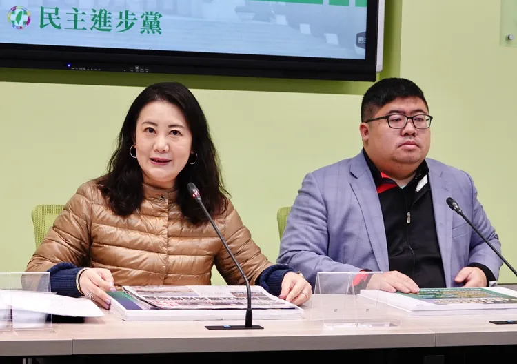 吳思瑤強調，可以看到有政黨組織，並有具體行動，且罷免目的與初衷不是基於民主訴求，只是政治報復的就是中國國民黨。記者莊宗達攝