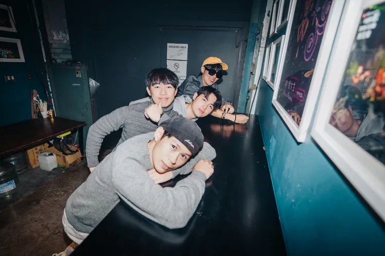 芒果醬舉辦免費簽唱會，吸引滿滿人潮。圖／給樂娛樂提供