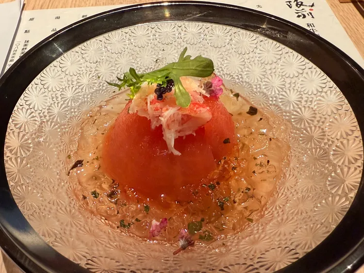 松葉蟹紫蘇番茄。陳揚盛攝