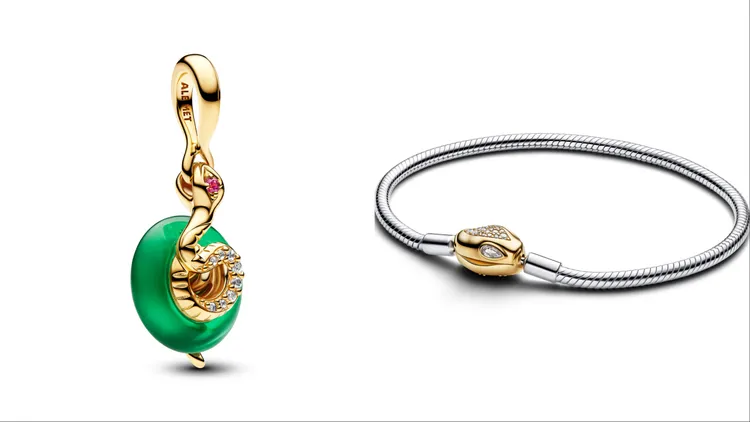 PANDORA蛇來運轉Murano琉璃吊飾（左）3080元、Moments金蛇扣蛇鍊（右）5280元。品牌提供