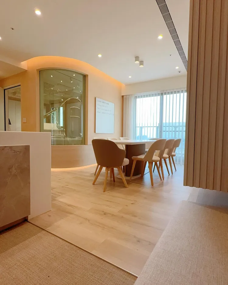 空間雅致而溫馨。翻攝小嫻臉書